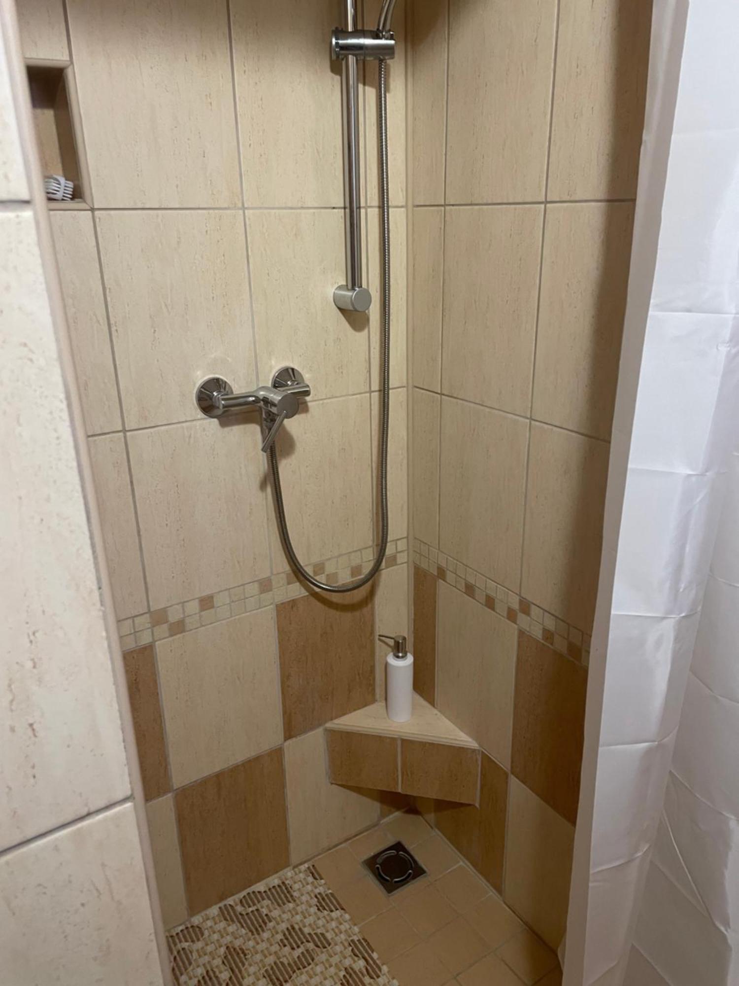 Platan Apartman Marcali Esterno foto